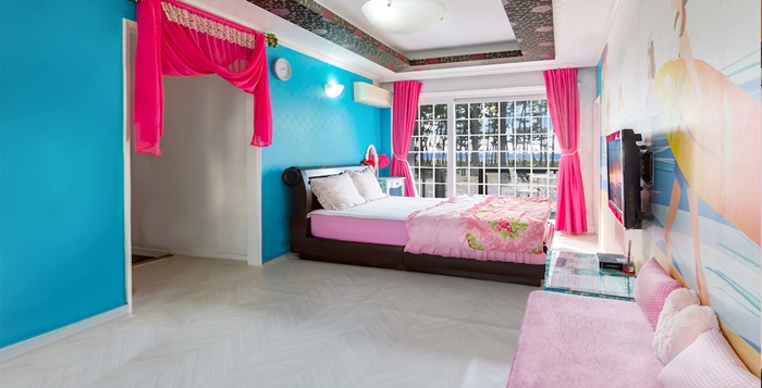 room_image_2