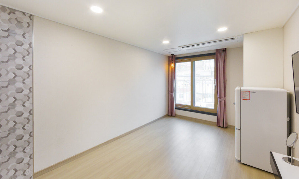 '[전남/여수] 여수낭만포차 5분거리 호텔컨디션 펜션_[온돌B]'의 숙소 대표 사진