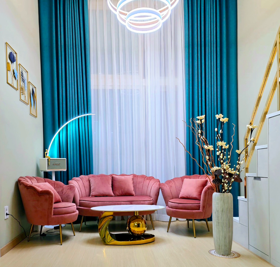 room_image_0