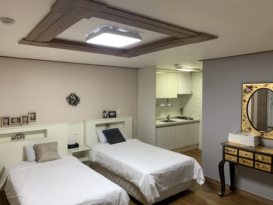 room_image_5